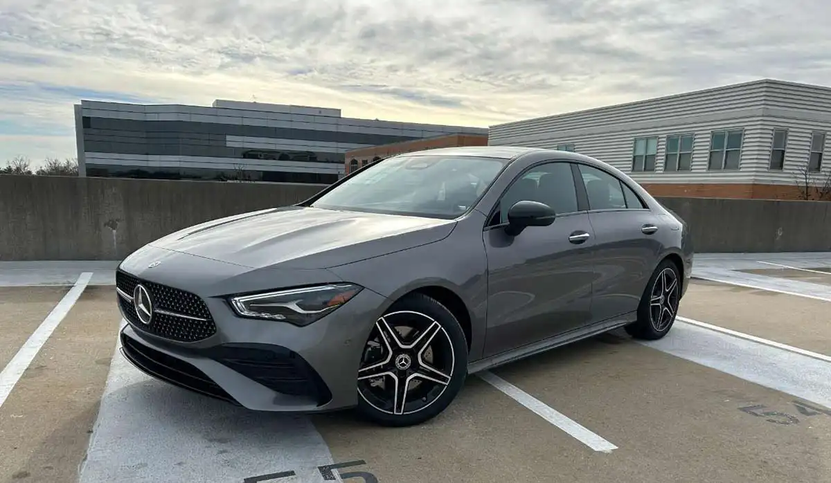 Car Background Replacement Before 4 - Car Image Clip