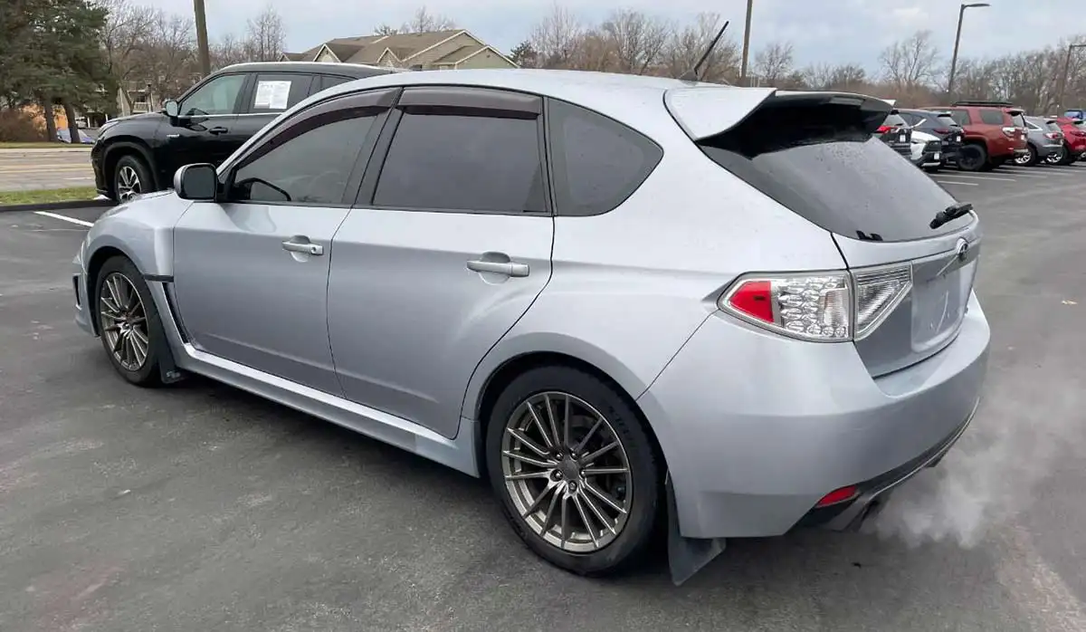 Car Background Replacement Before 9 - Car Image Clip