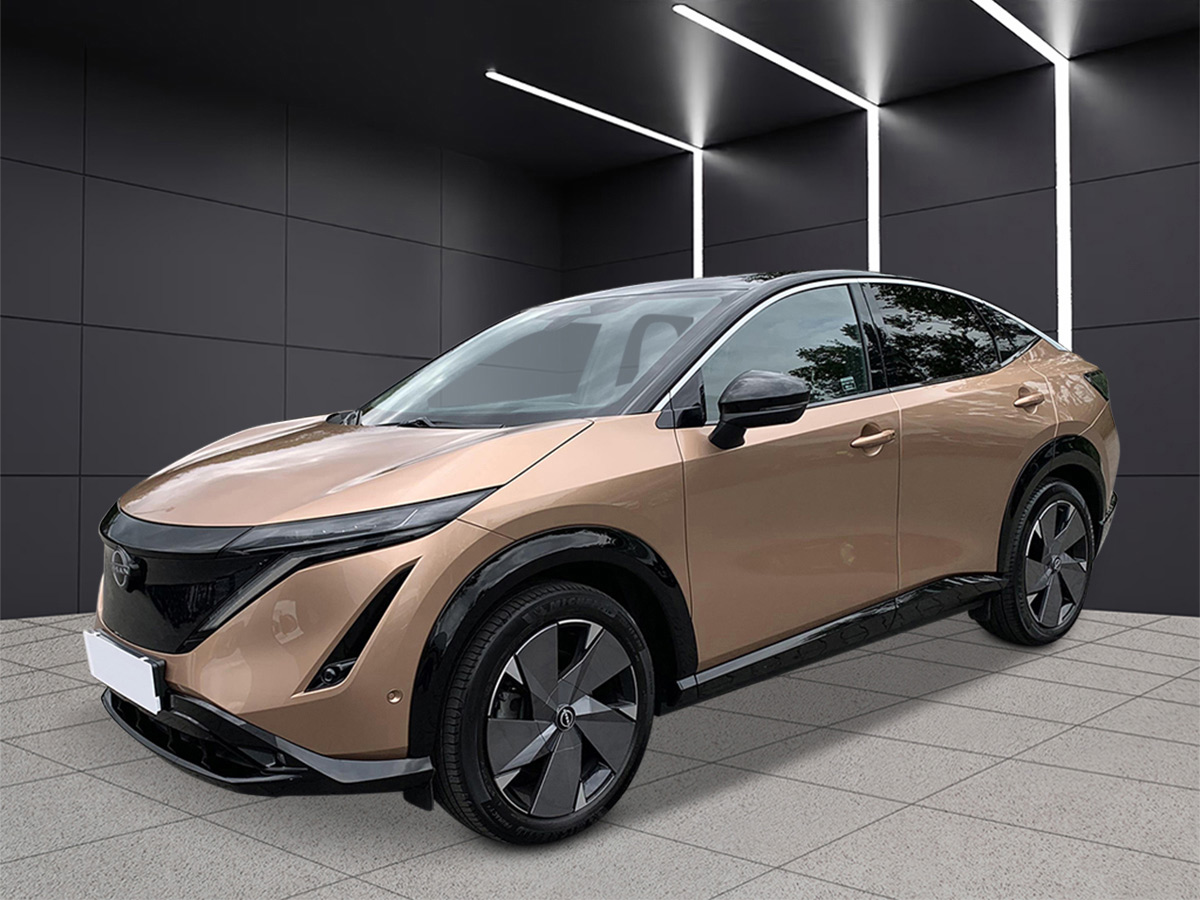 Studio Backdrop – Nissan Ariya — Copper